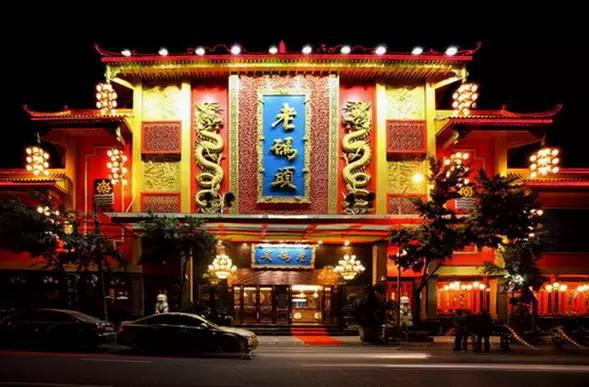 重庆美食街视频_美食街重庆火锅人气第一名_重庆的美食街在哪里